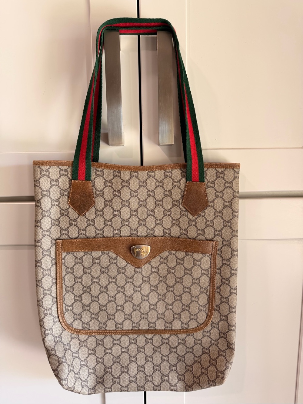 🔥🔥Leather Gucci GG Supreme Tote with Green-Red Web Straps🔥🔥